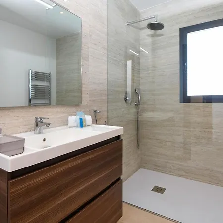 Feliz By Aguilarent * Benissa